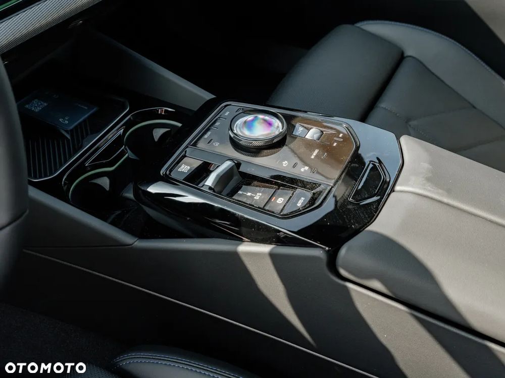 BMW Seria 5 - 12
