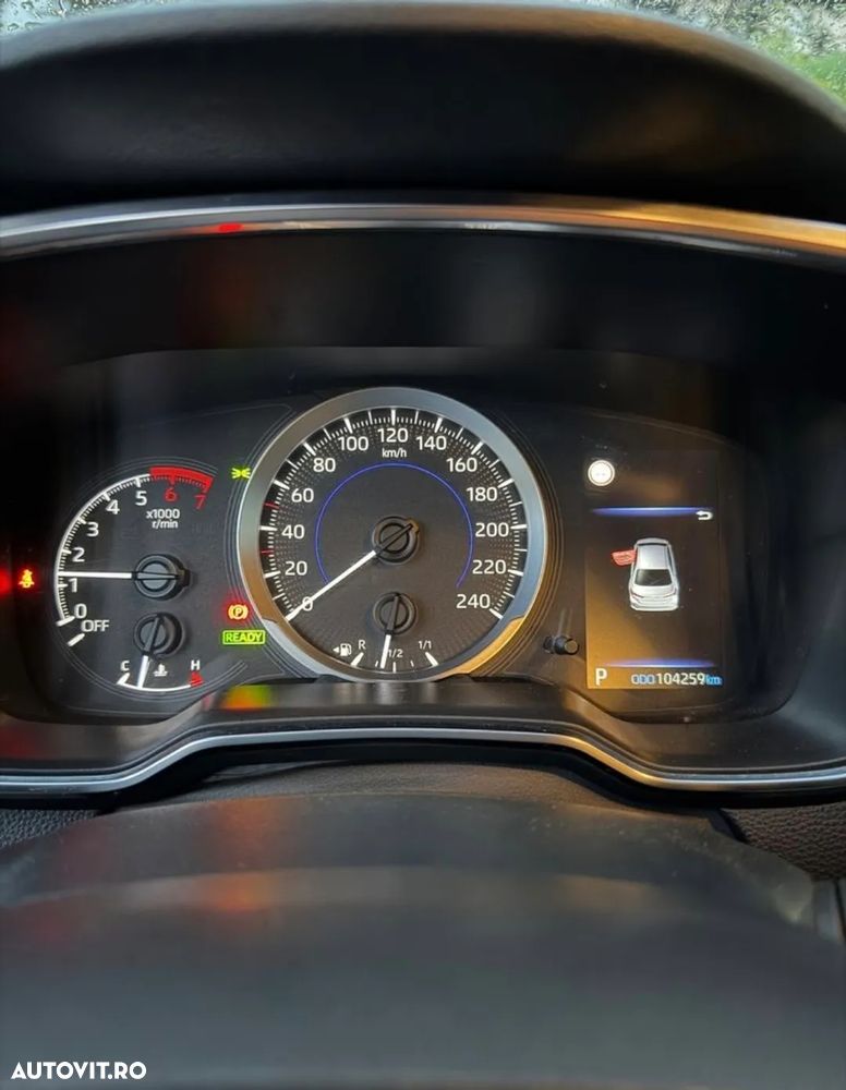 Toyota Corolla 1.8 Hybrid Comfort - 9