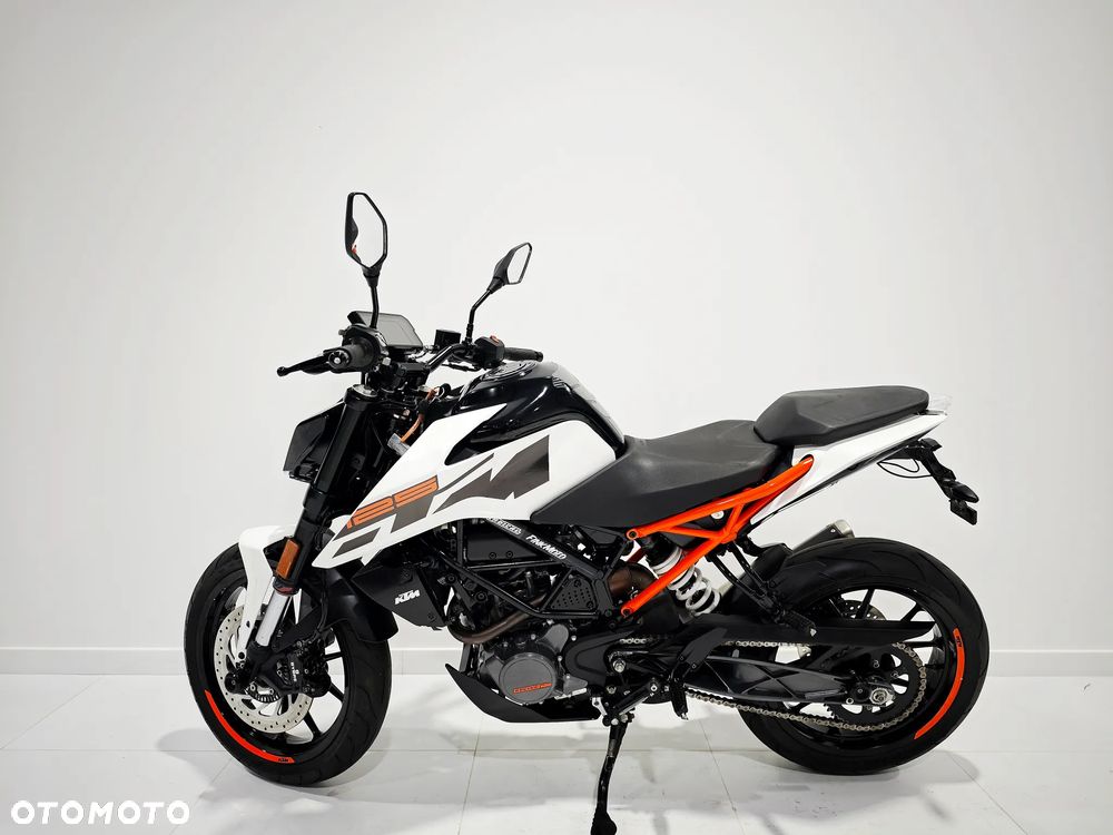 KTM Duke - 4