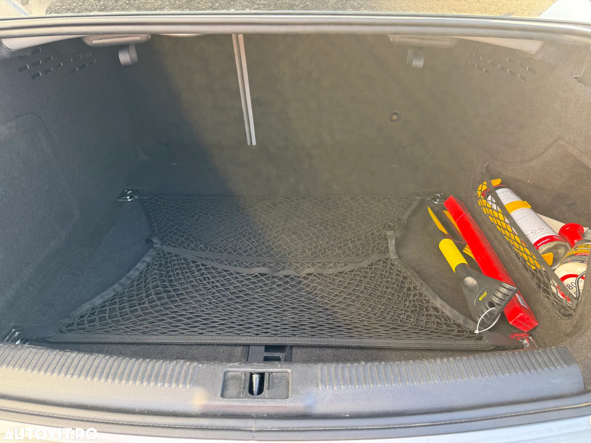 Audi A4 Avant 1.8 TFSI Ambiente - 28