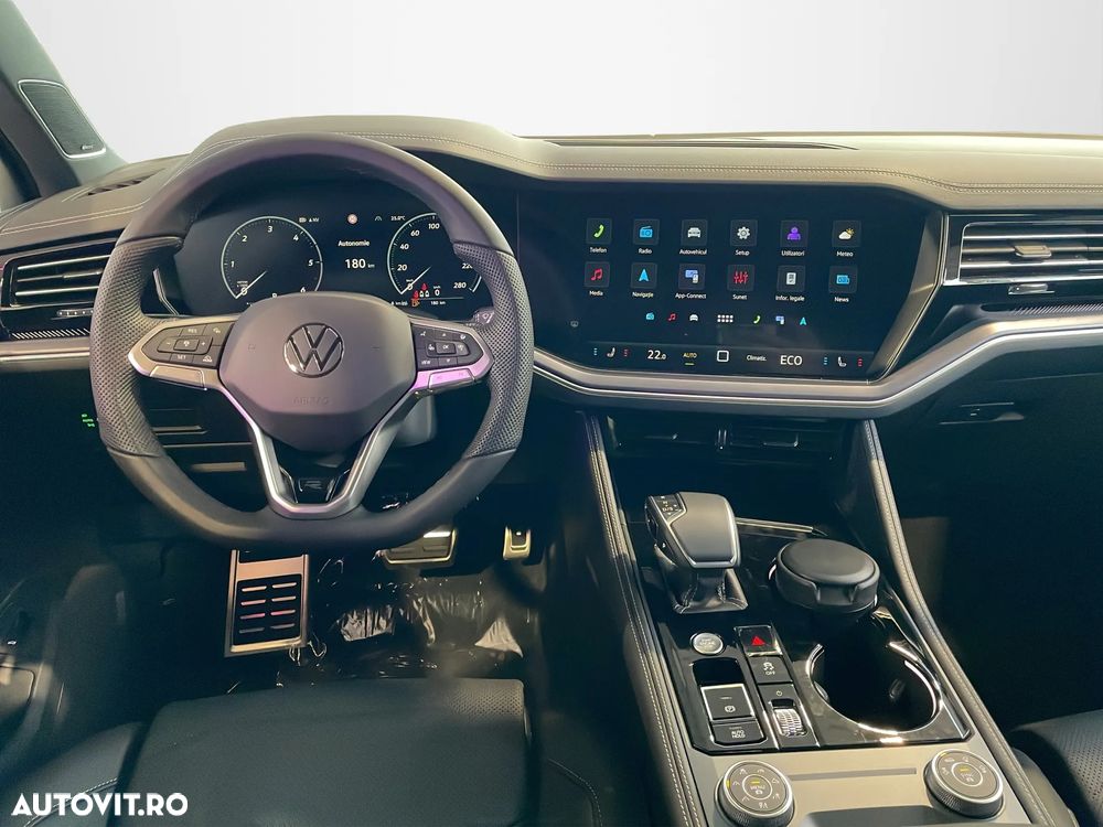 Volkswagen Touareg V6 TDI 4MOTION R-Line - 11