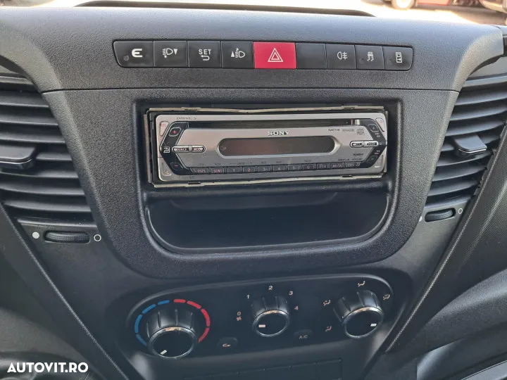 Iveco daily furgon 2.3d izoterm frigorific safkar - 20