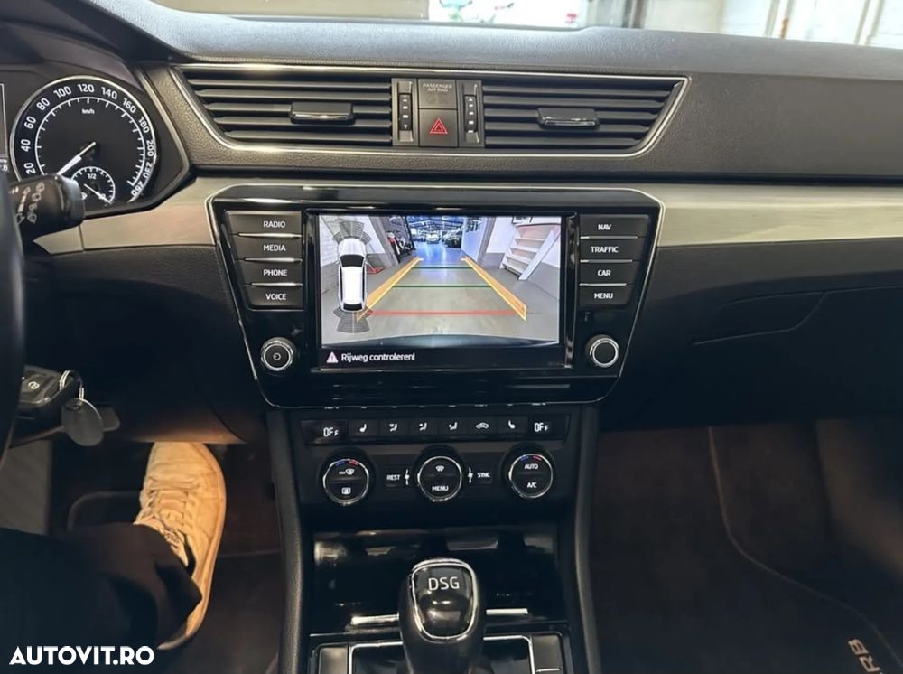 Skoda Superb Combi 1.6 TDI DSG Style - 24