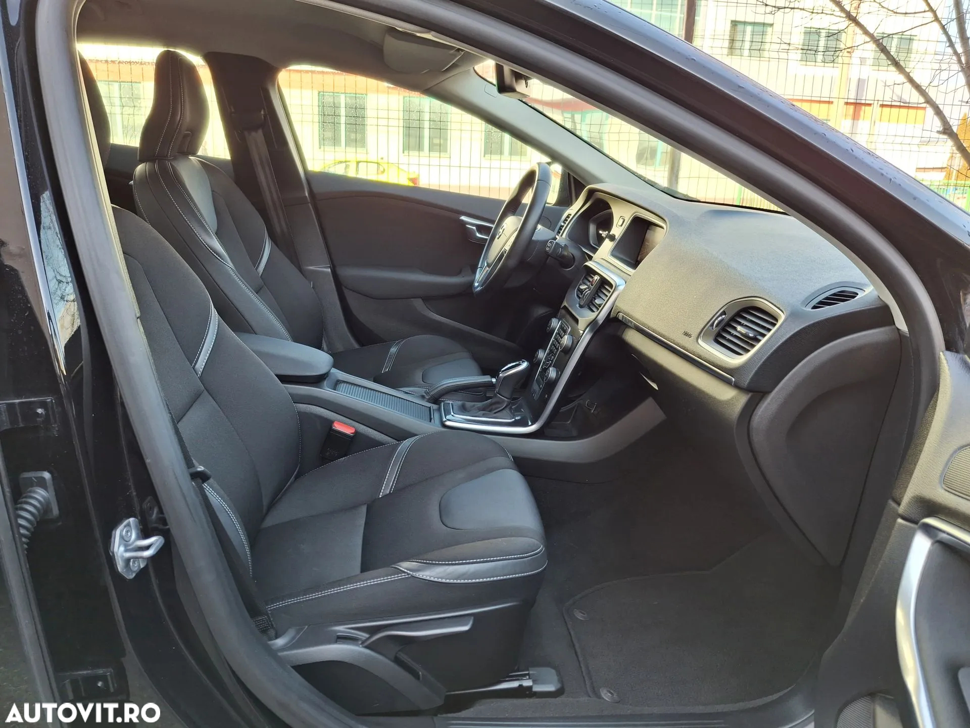 Volvo V40 - 17