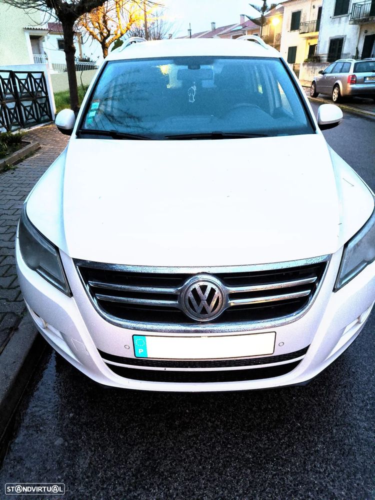 VW Tiguan 1.4 TSI Sport 4Motion - 1