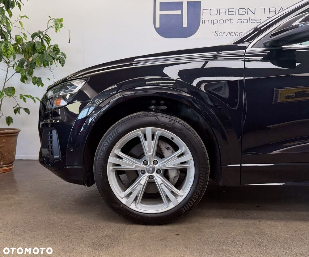 Audi Q8 55 TFSI mHEV Quattro Tiptronic - 6