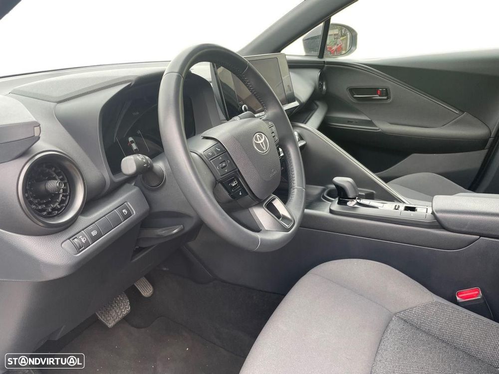 Toyota C-HR - 13