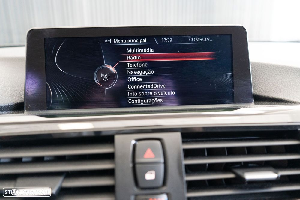BMW 320 d ED Line Sport - 27