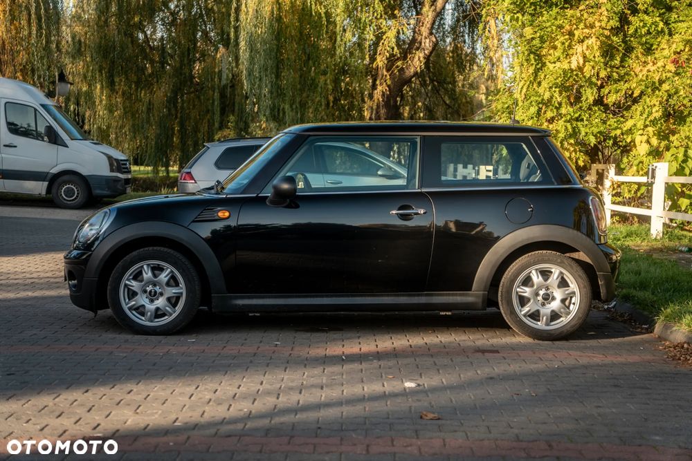 MINI ONE Standard - 4