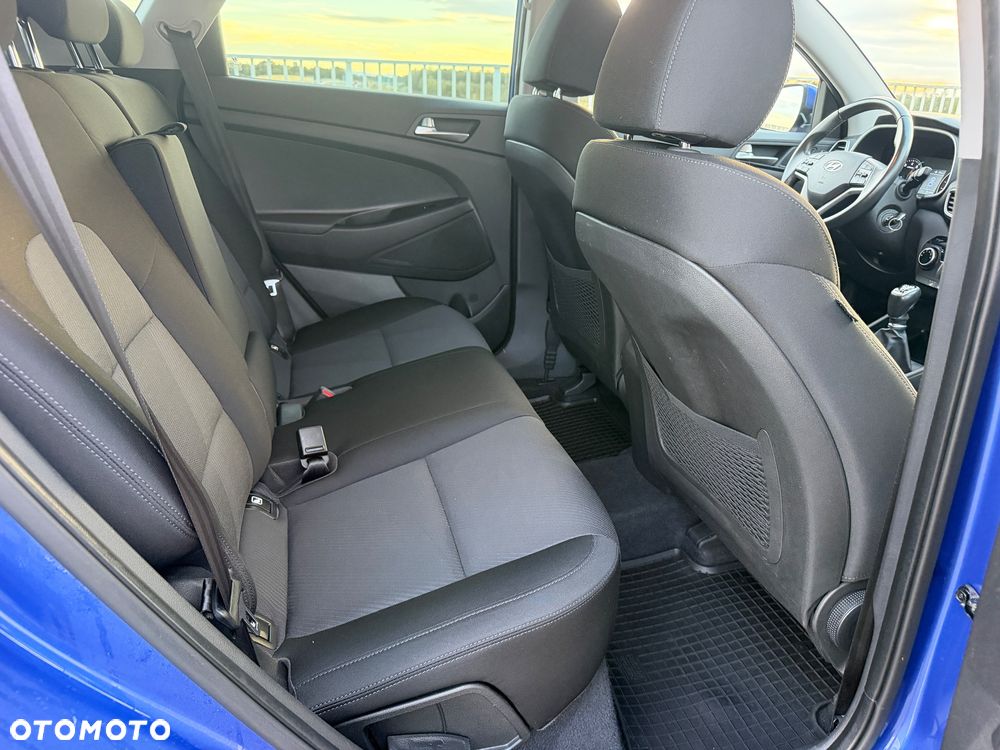 Hyundai Tucson 1.6 GDi 2WD Select - 16