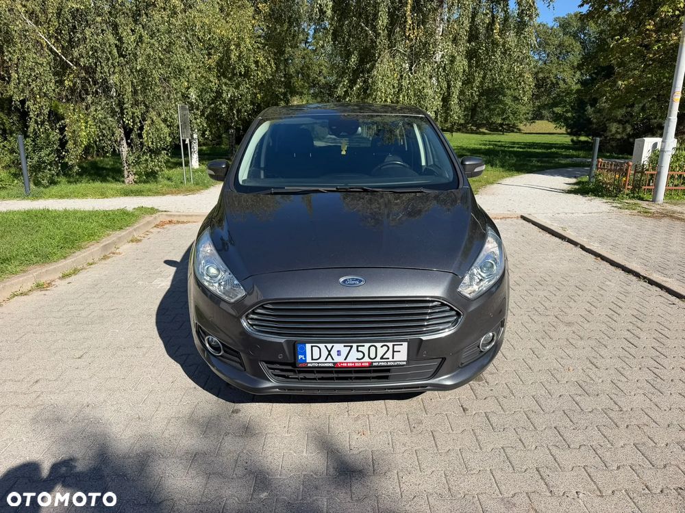 Ford S-Max - 9