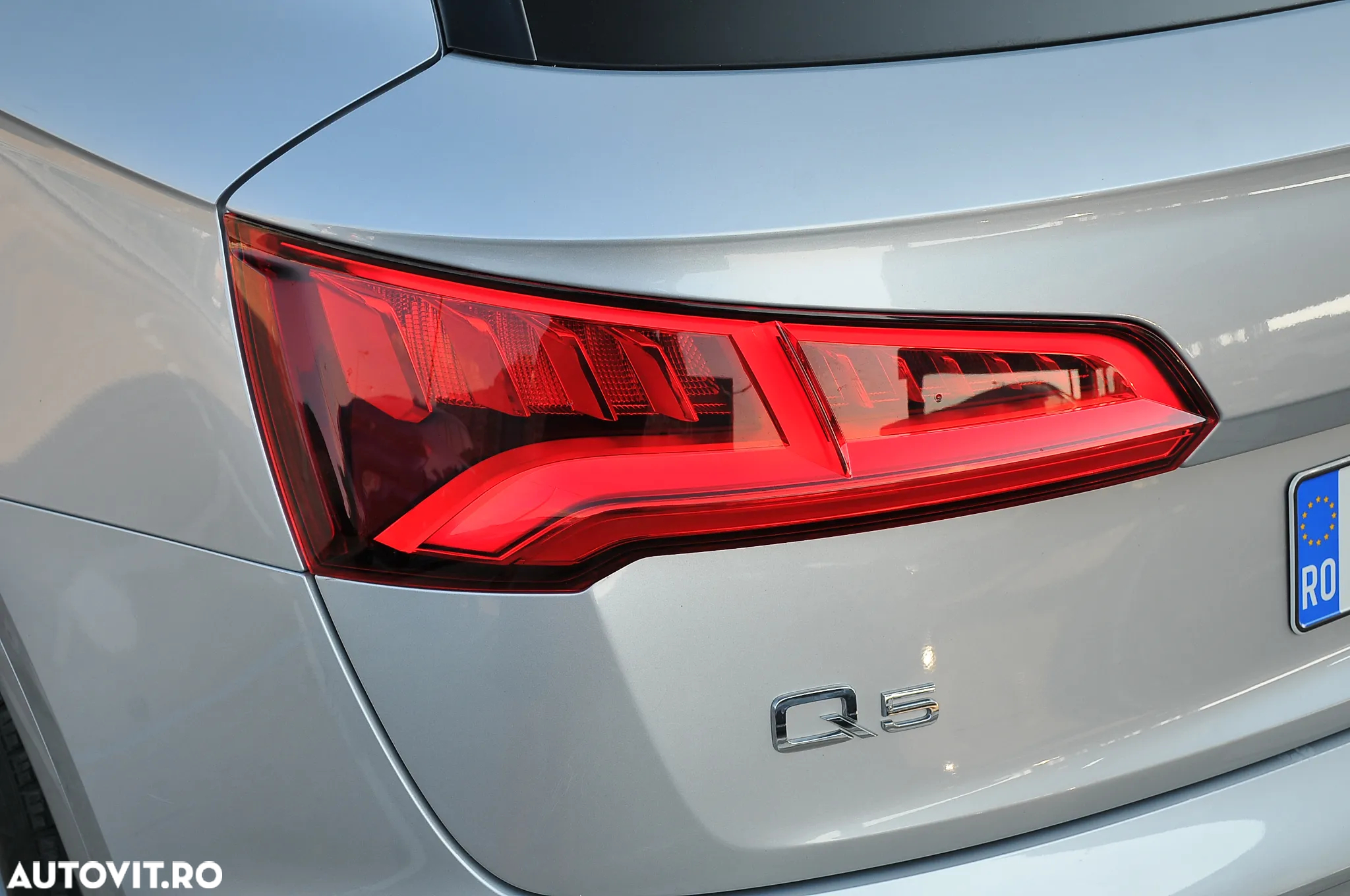 Audi Q5 40 TFSI quattro S tronic - 23