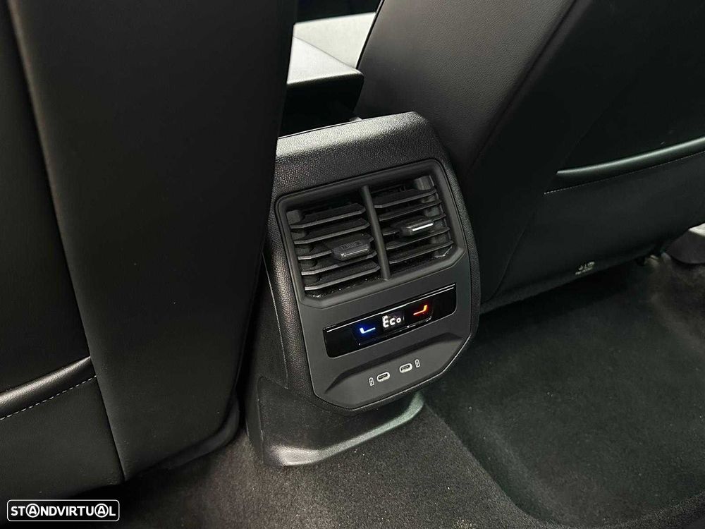 Cupra Leon ST 1.4 e-Hybrid MID DSG - 19