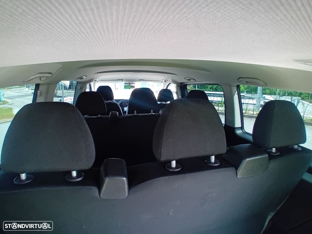 Mercedes-Benz Vito - 11
