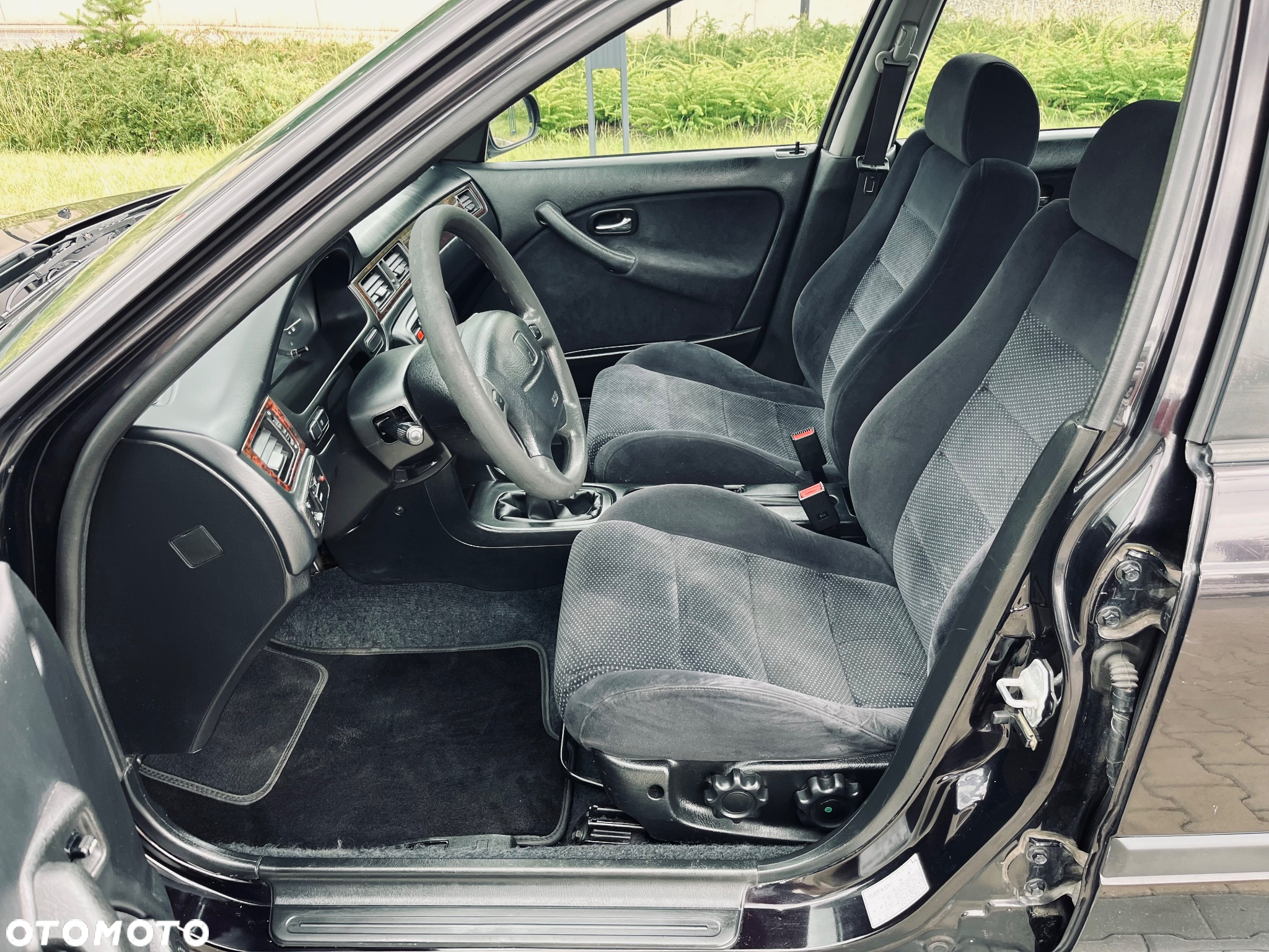 Honda Civic 1.4i S - 11
