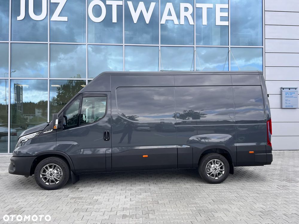Iveco Szukasz mocnego dostawczaka? Właśnie go znalazłeś!Mocne Daily na już! - 14