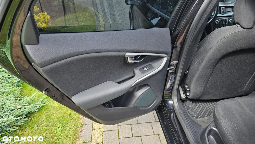 Volvo V40 D3 Drive-E Kinetic - 14