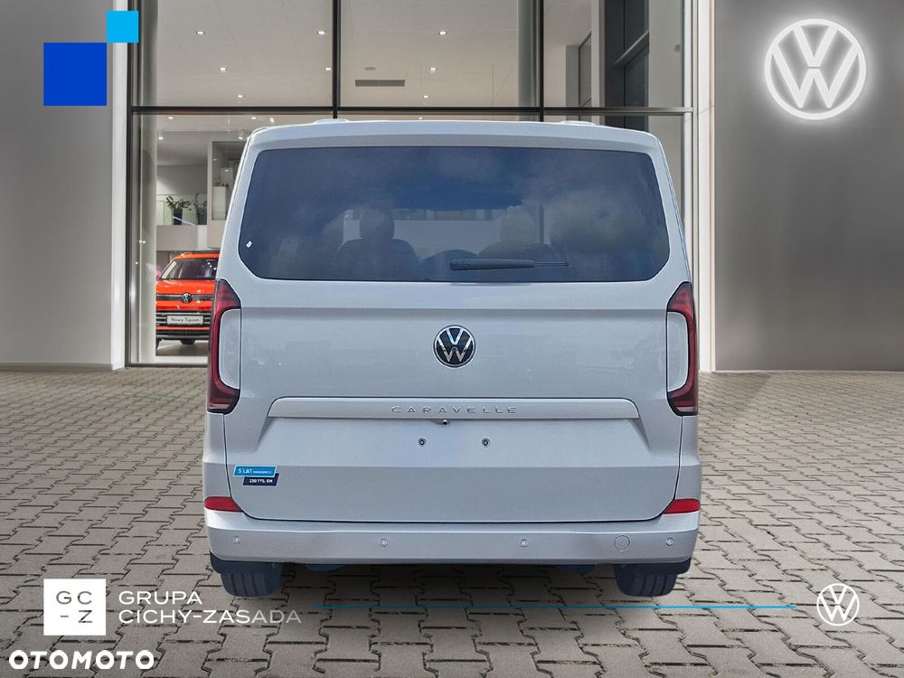 Volkswagen Caravelle - 4
