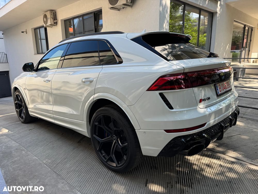Audi RS Q8 RSQ8 Performance quattro Tiptronic MHEV - 8