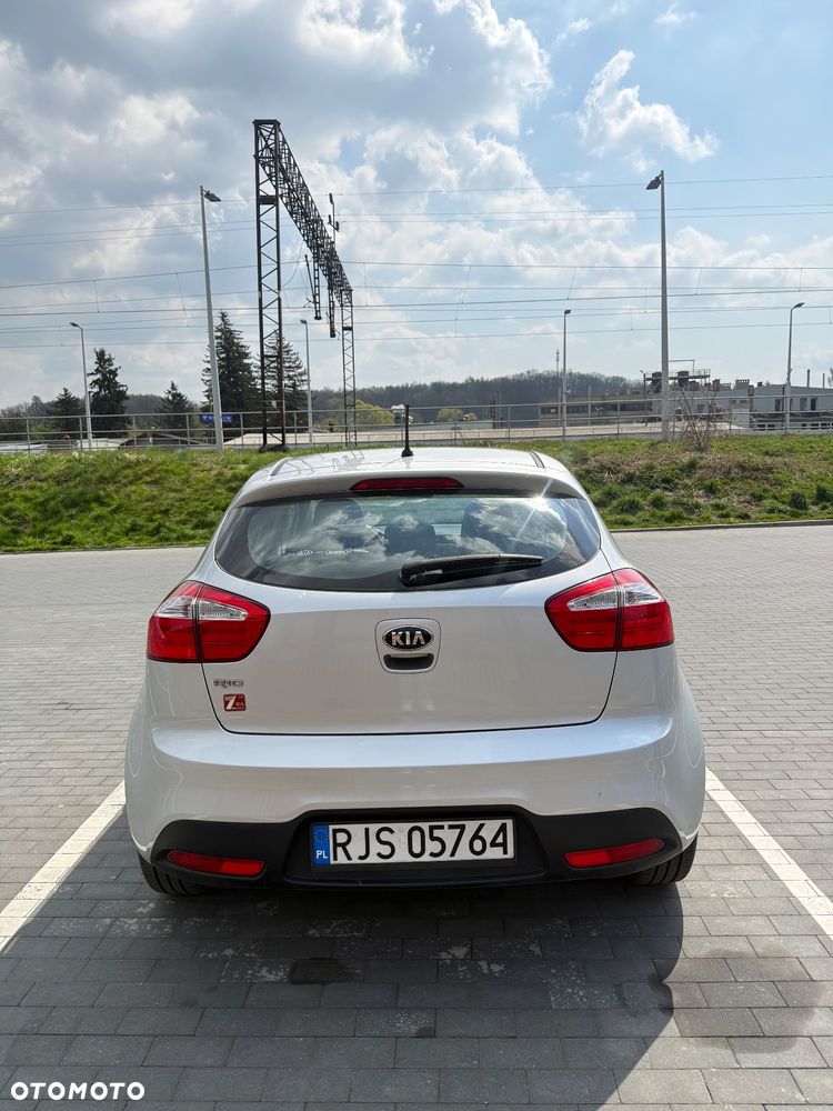 Kia Rio 1.2 M - 5