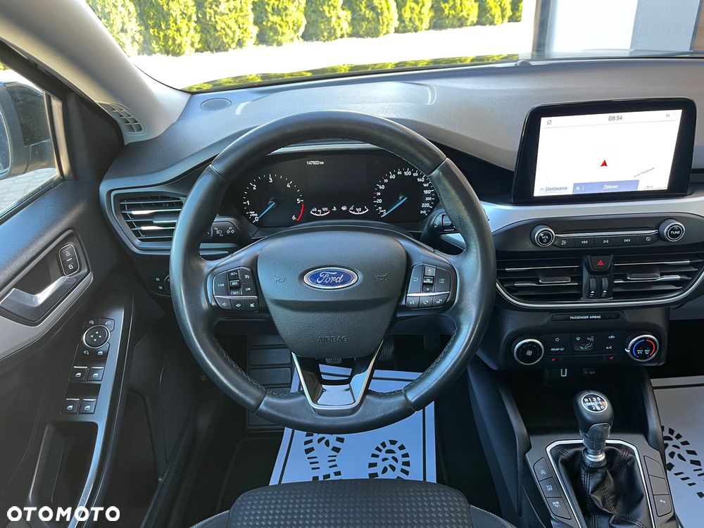 Ford Focus - 29
