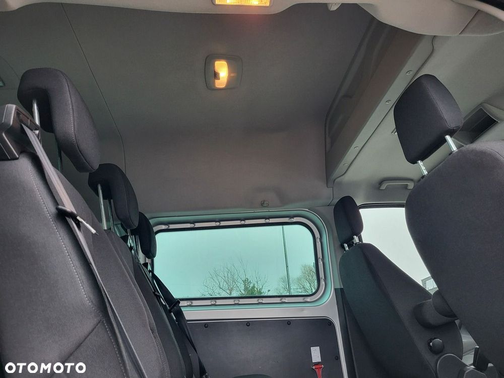 Ford Transit Custom - 21