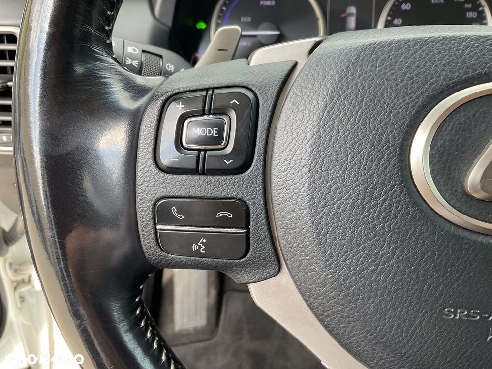 Lexus NX 300h Comfort AWD - 24