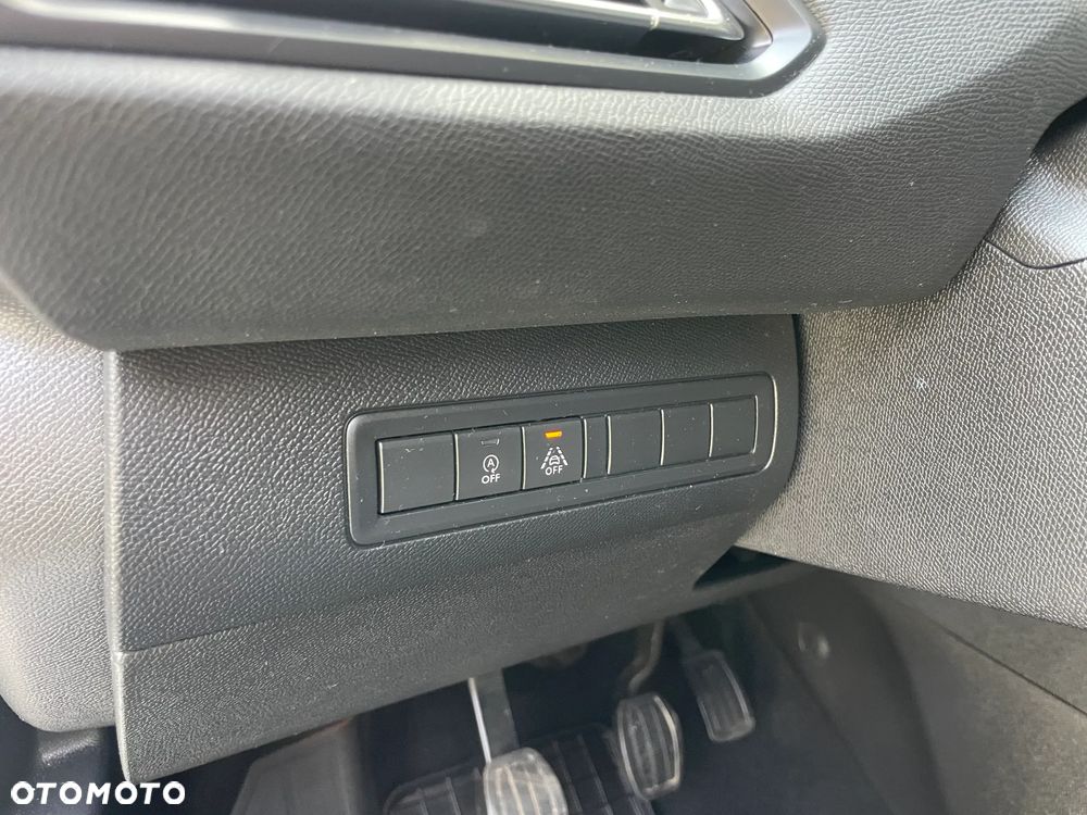 Peugeot 308 BlueHDi 130 Stop & Start Allure - 19