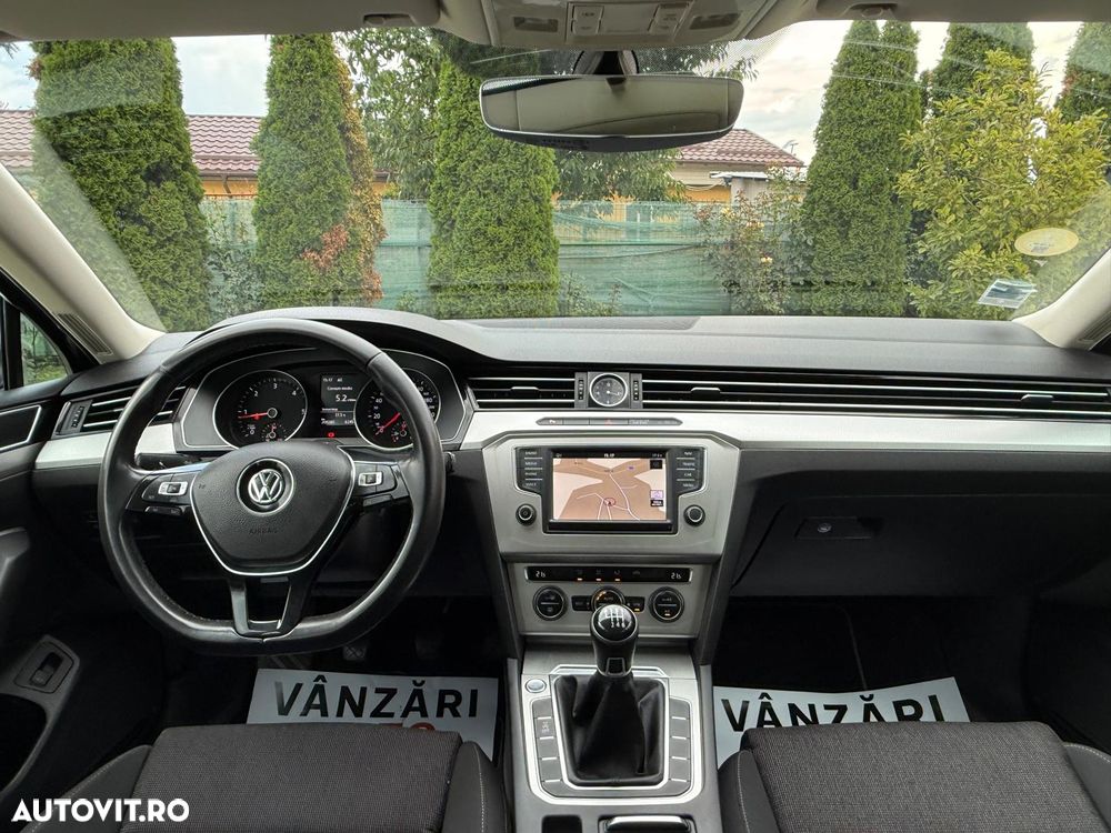 Volkswagen Passat 2.0 TDI SCR Business - 6