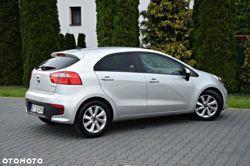 Kia Rio 1.2 Dream-Team Edition - 24