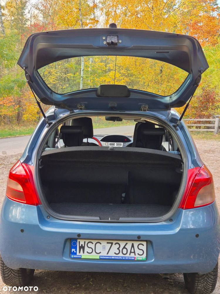 Toyota Yaris - 14