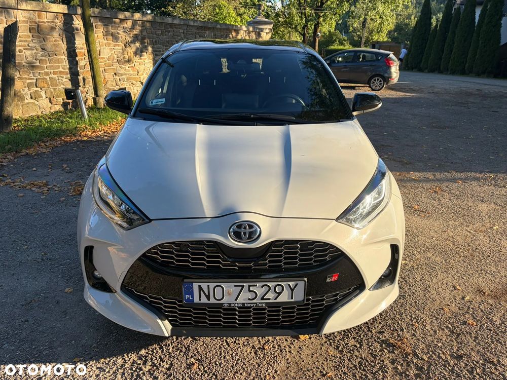 Toyota Yaris 1.5 VVT-i GR SPORT - 14