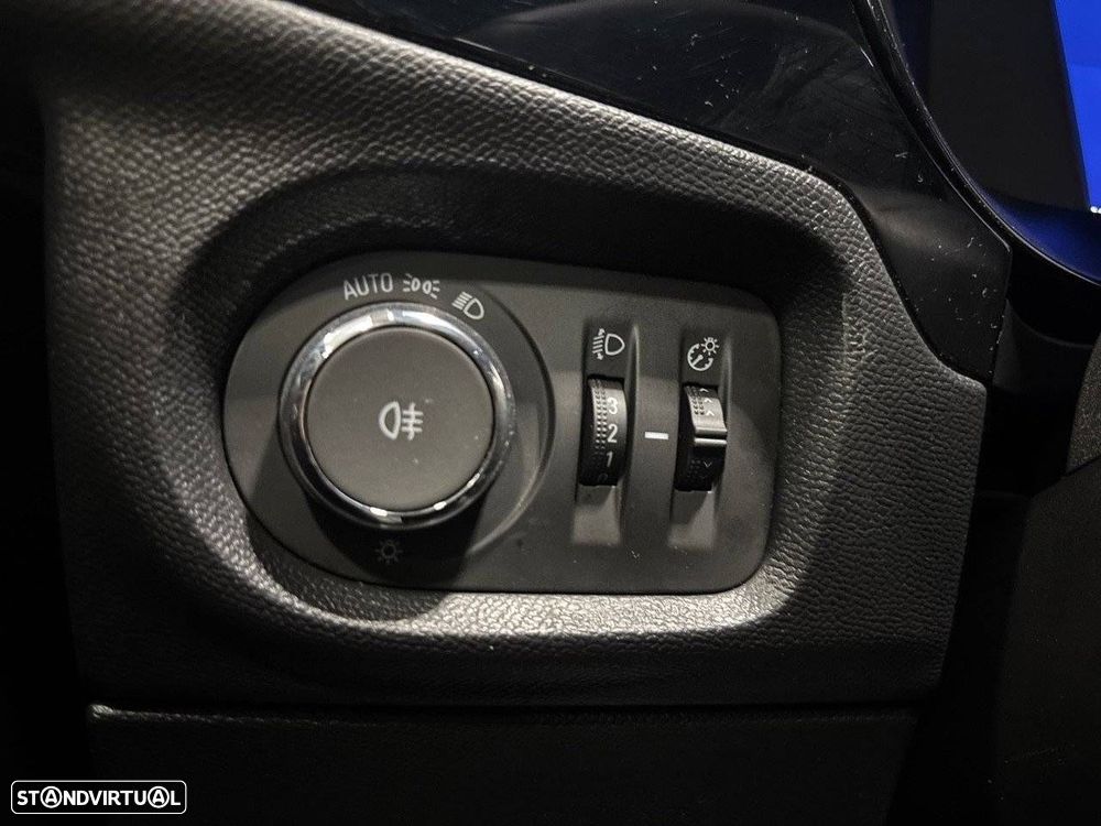 Opel Corsa 1.2 T Hybrid EdCT - 21