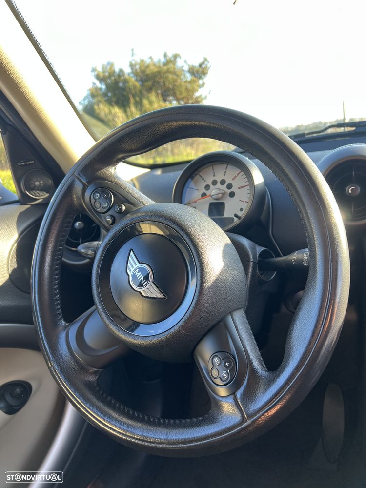 MINI Countryman Cooper D - 10