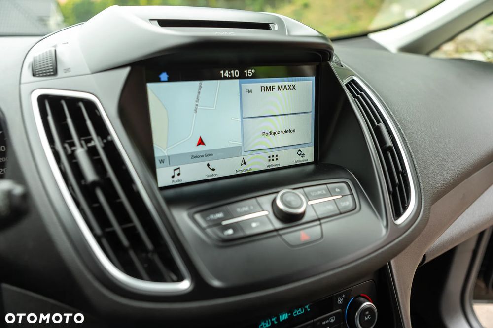 Ford Grand C-MAX - 26