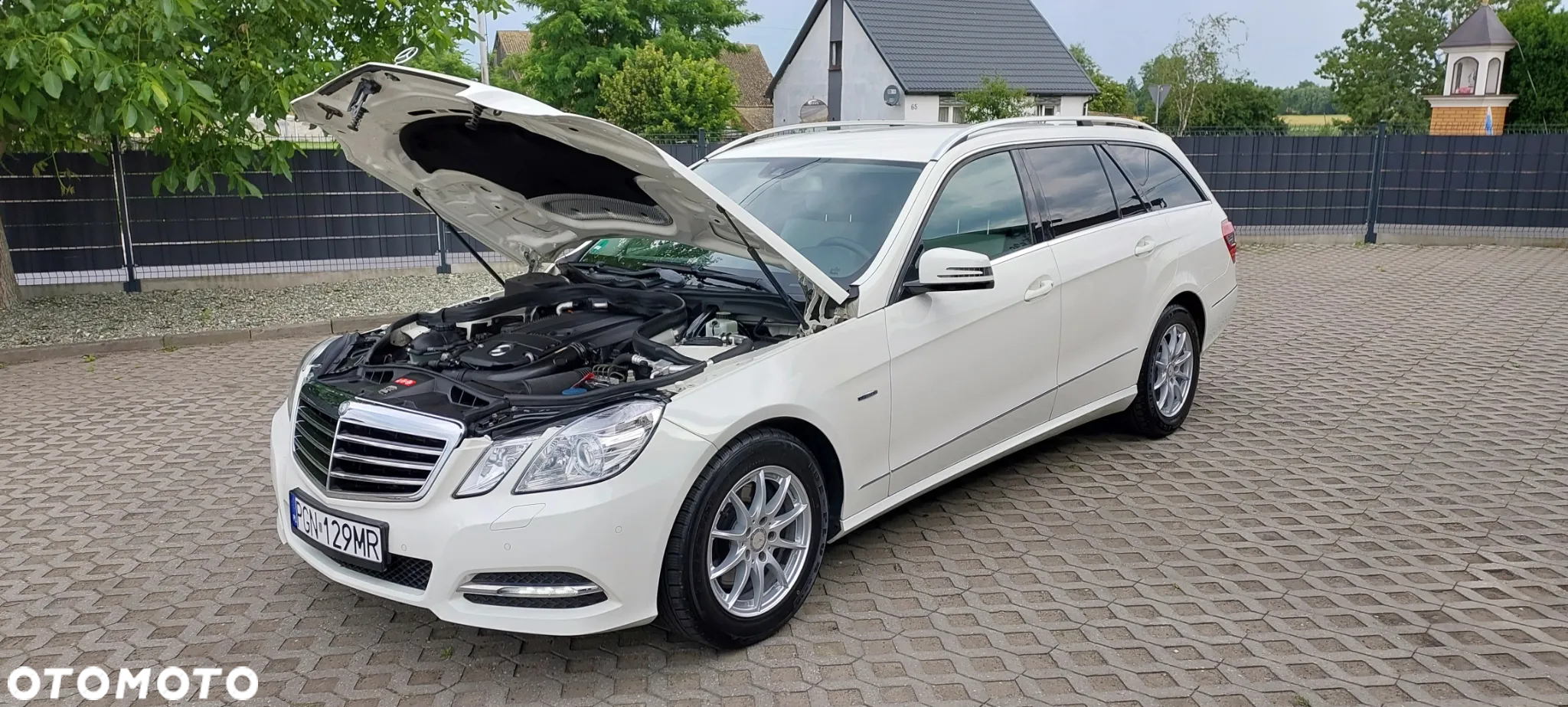 Mercedes-Benz Klasa E - 21