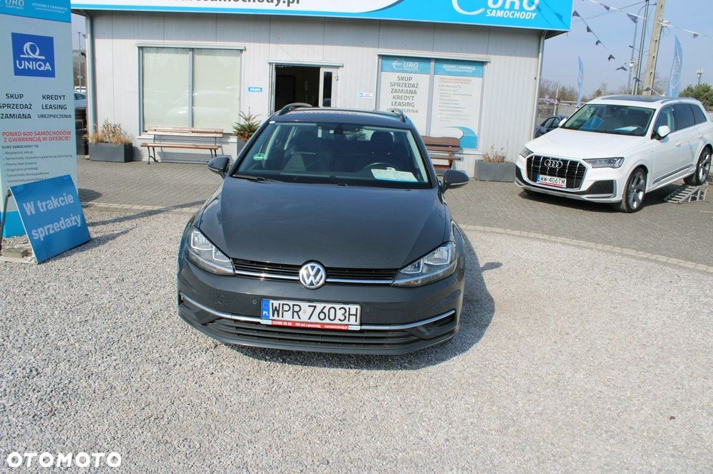 Volkswagen Golf - 3