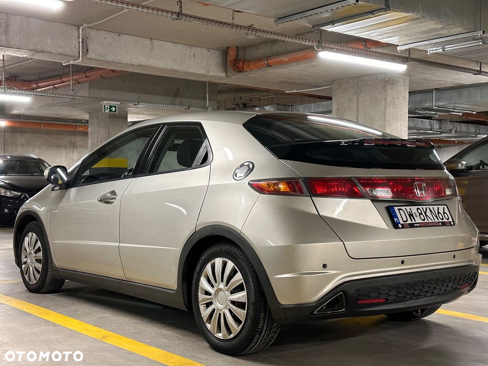 Honda Civic 1.8 Comfort - 4