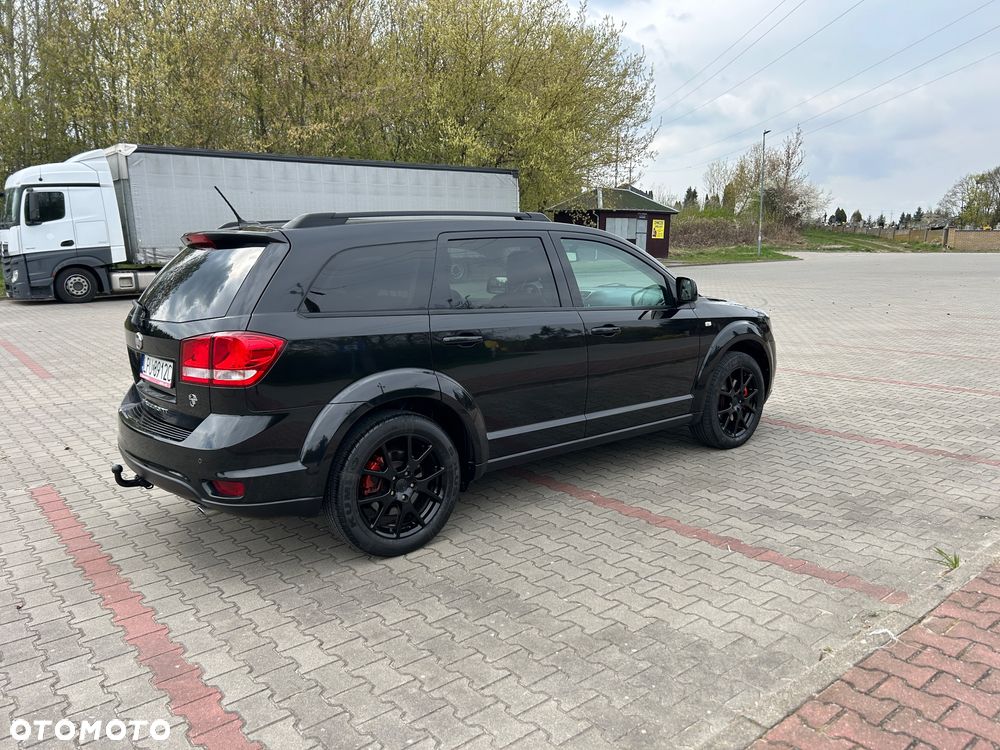 Fiat Freemont 2.0 Multijet Black Code AWD - 17