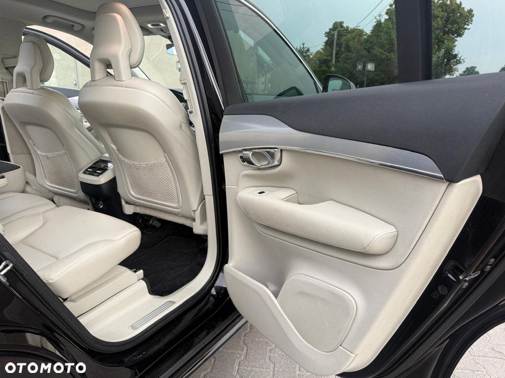 Volvo XC 90 T5 GPF AWD Inscription 7os - 17