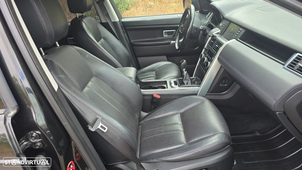 Land Rover Discovery Sport TD4 HSE - 13