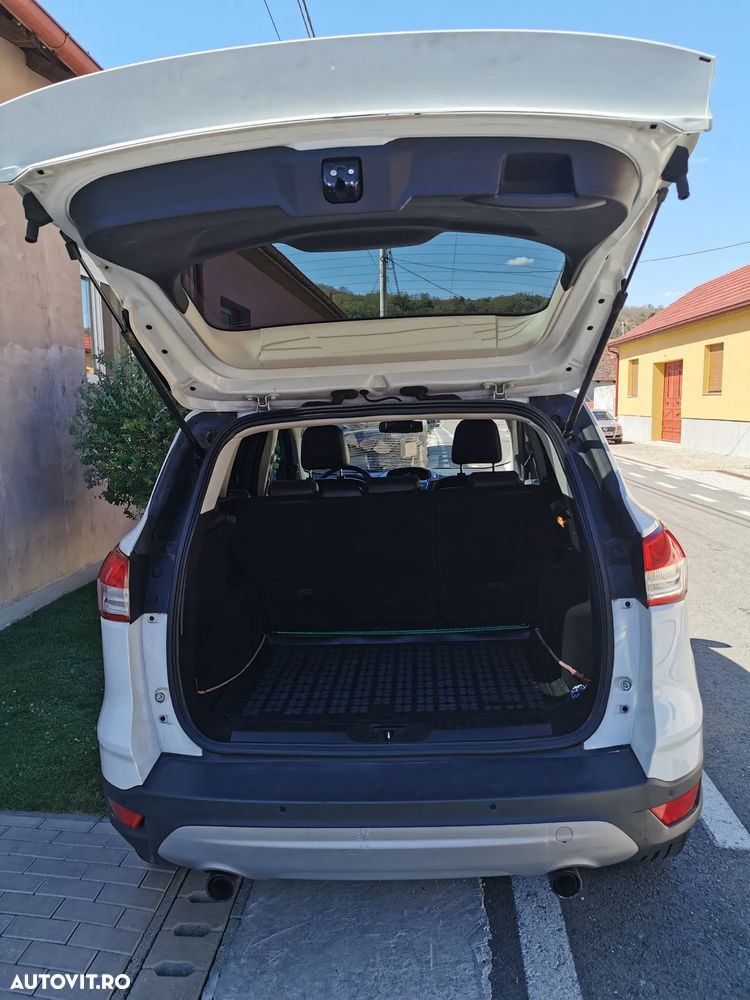 Ford Kuga 2.0 TDCi 4WD Titanium - 6