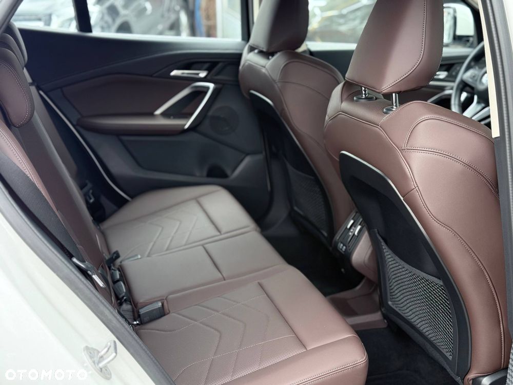 BMW X2 - 21