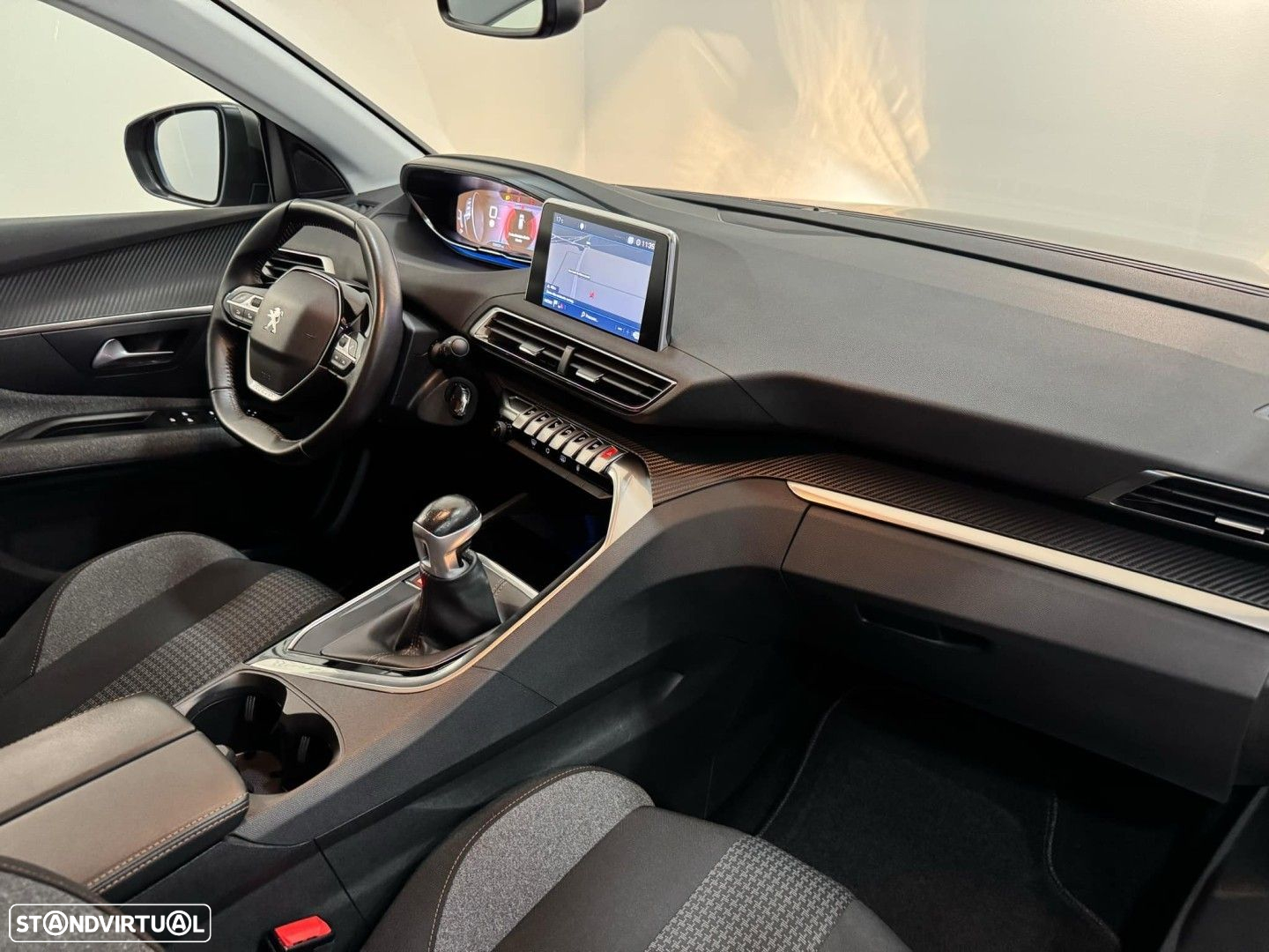 Peugeot 3008 1.5 BlueHDi Active - 12