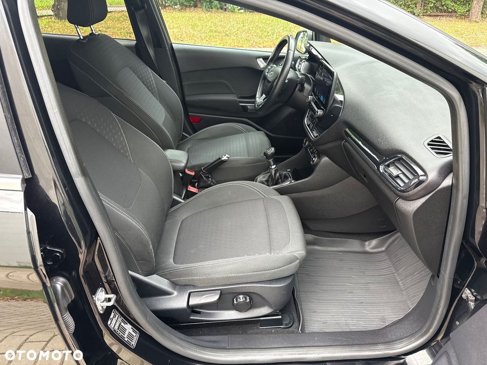 Ford Fiesta - 23