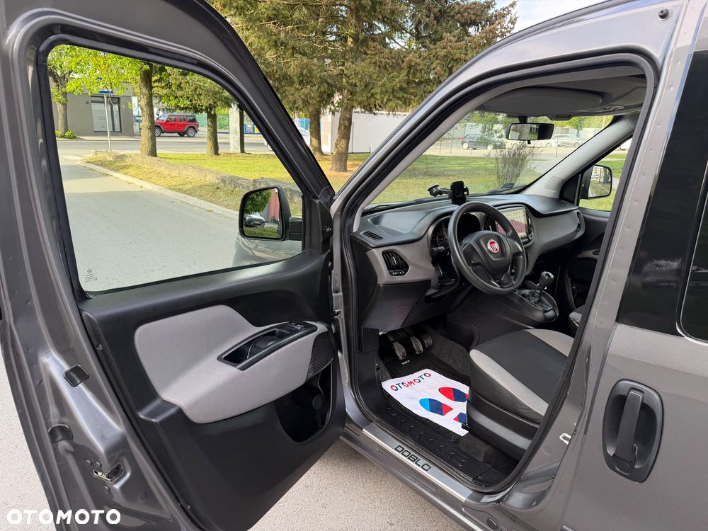 Fiat Doblo 1.4 T-Jet 16V Easy - 11