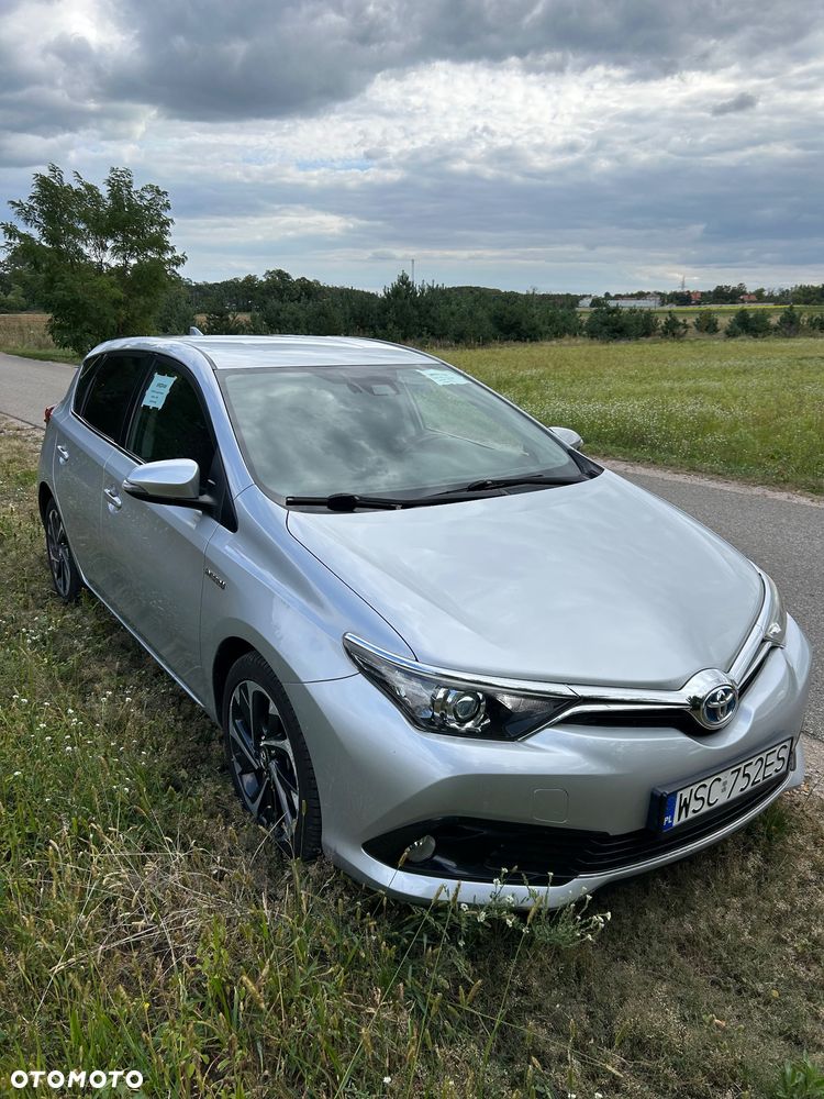 Toyota Auris - 1