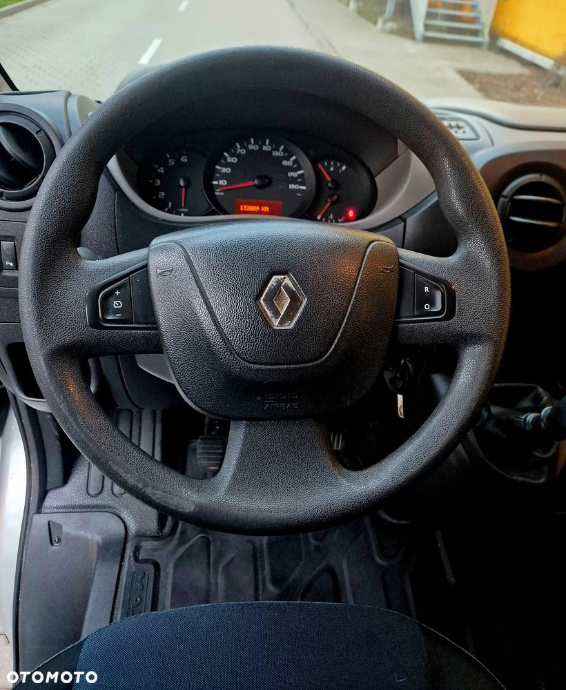 Renault Master - 18