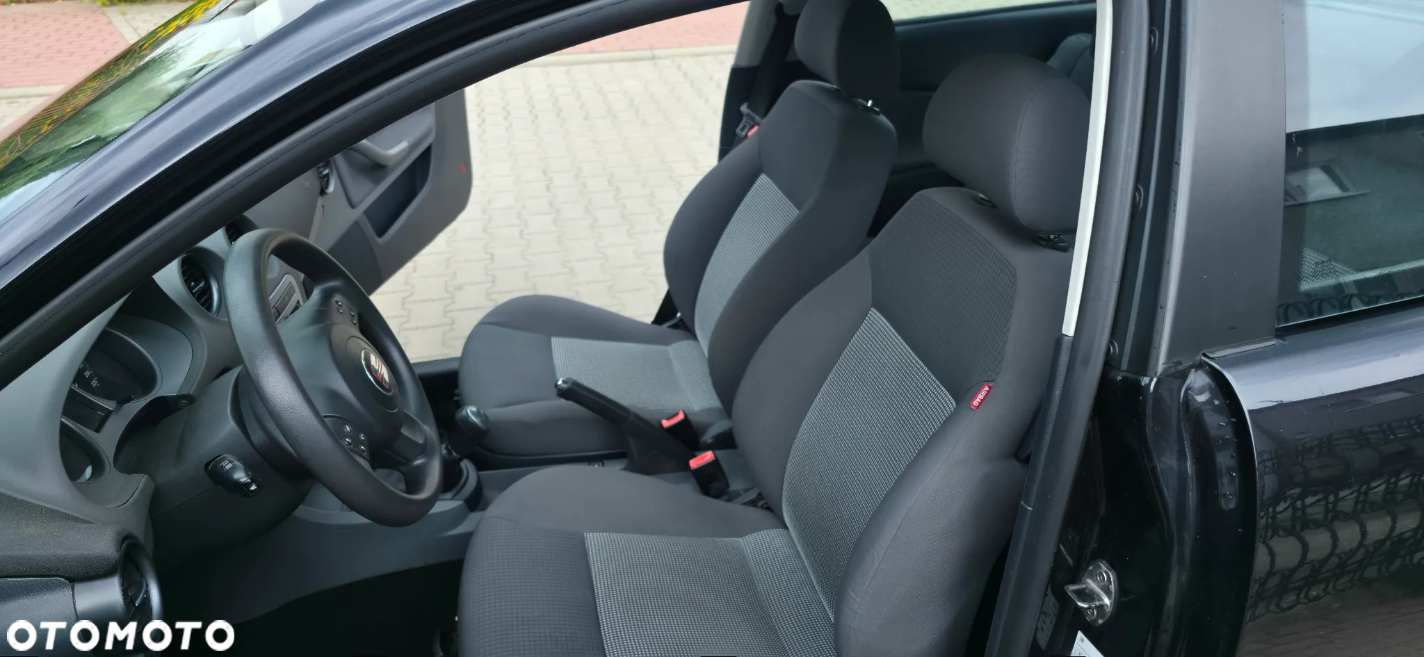 Seat Ibiza SC 1.2 12V - 6