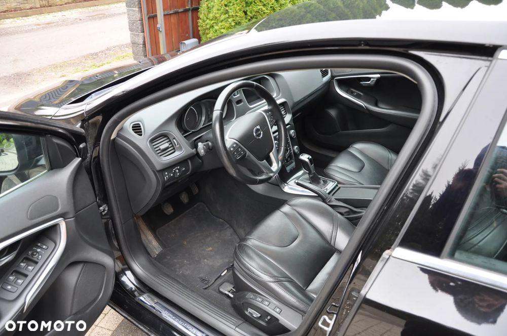 Volvo V40 D2 Inscription - 7